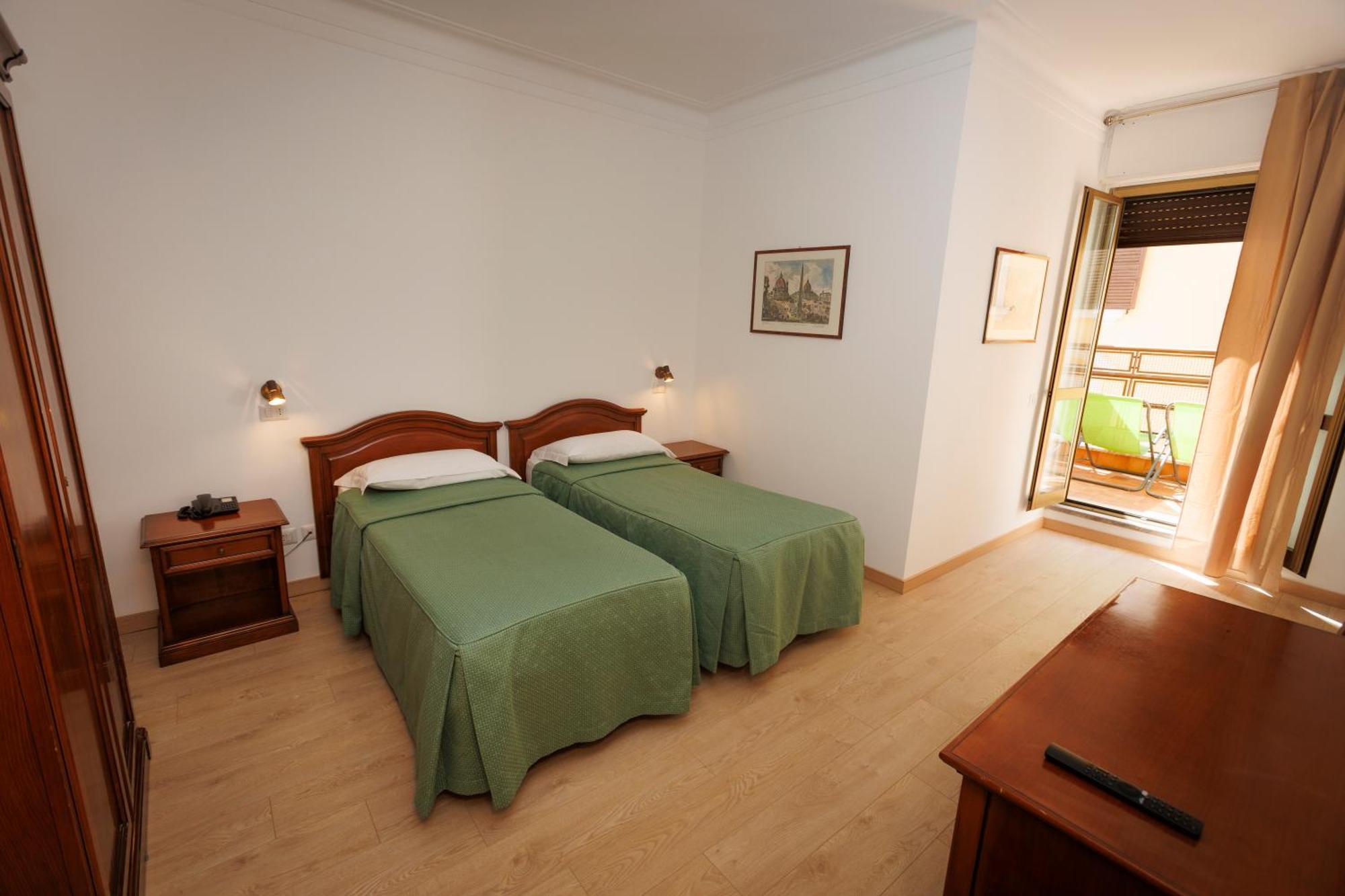 Hotel Adriatic Roma Exterior foto